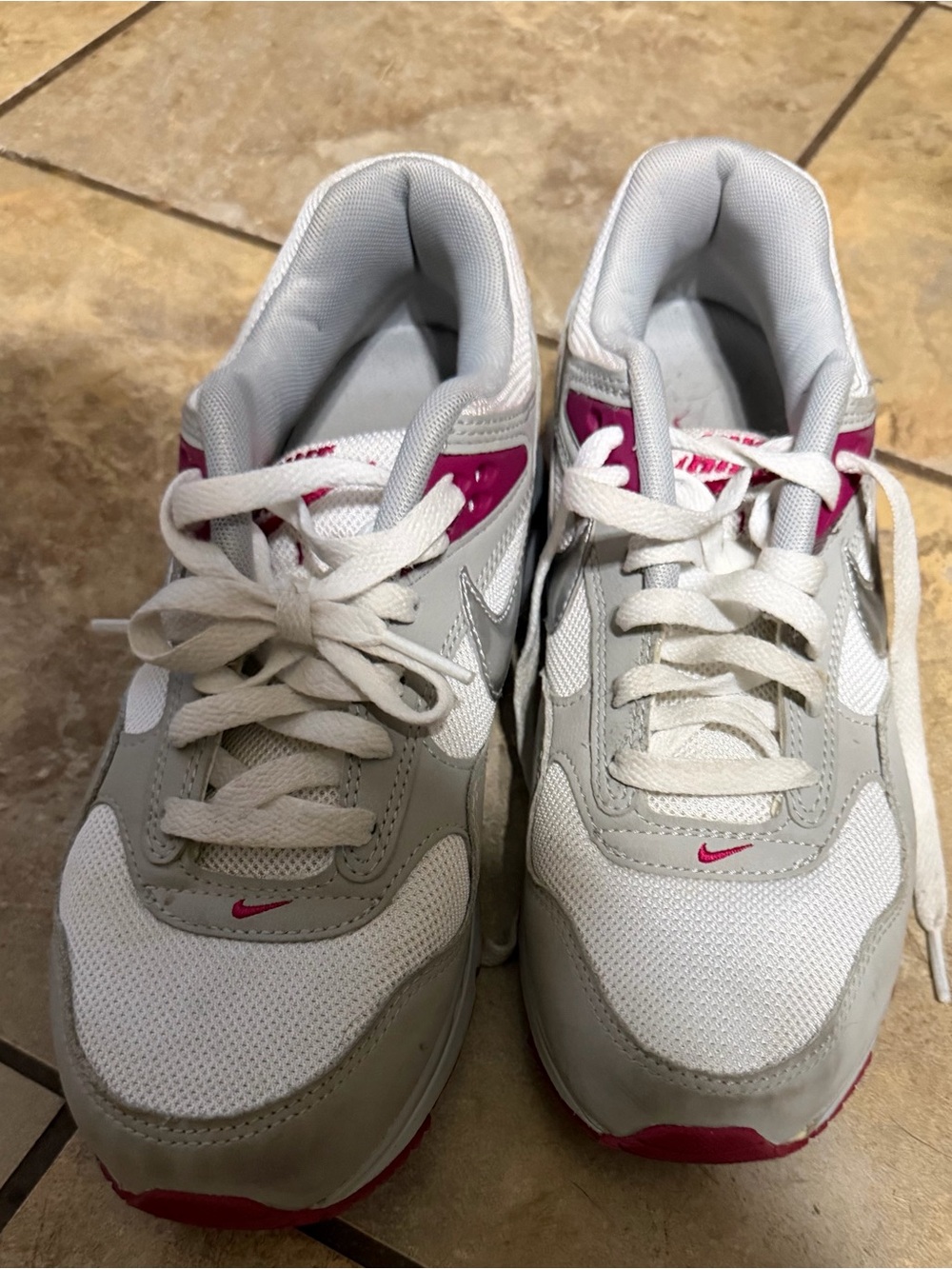 Nike Women’s White, Gray & Pink Running Sneakers
